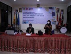 Dosen  S1 Pariwisata USM Berikan Pengetahuan Tentang Service Quality Di SMKN 6 Semarang