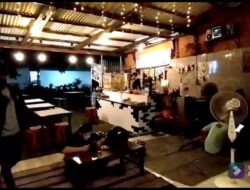 Mahasiswa USM Buatkan Video Profil untuk Angkringan yang Berani Tampil