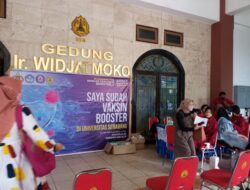 Siapkan PTM, USM Gandeng RS Bhayangkara Adakan Vaksinasi Booster