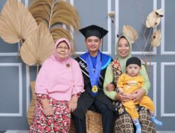 Bukan Wisudawan Terbaik Tapi Namanya Disebut Rektor USM
