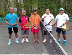 Jalin Sinergi, Tim Tenis USM dan Purna Polri Polda Jateng Gelar Laga Persahabatan