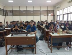 Keunikan Mahasiswa USM Kuliah Struktur Kayu
