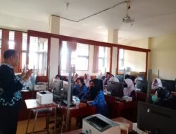 Dosen USM Sosialisasikan Gerakan Sadar Pajak Kepada Guru SMKN 9 Semarang