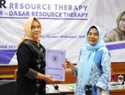 Magister Psikologi USM Sukses Gelar Webinar Resource Therapy