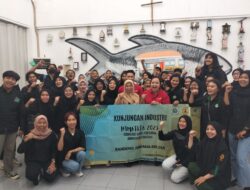 Himateta USM Lakukan Kunjungan Industri Ke Bandeng Juawana