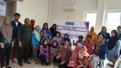 Pelatihan Pembuatan Laporan Keuangan Sederhana Bagi UMKM di Kelurahan Muktiharjo Kidul Semarang oleh Dosen FE USM
