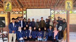 Mahasiswa Prodi Pariwisata USM Berikan Pelatihan Public Speaking Dunia Pariwisata Desa Wisata Lerep