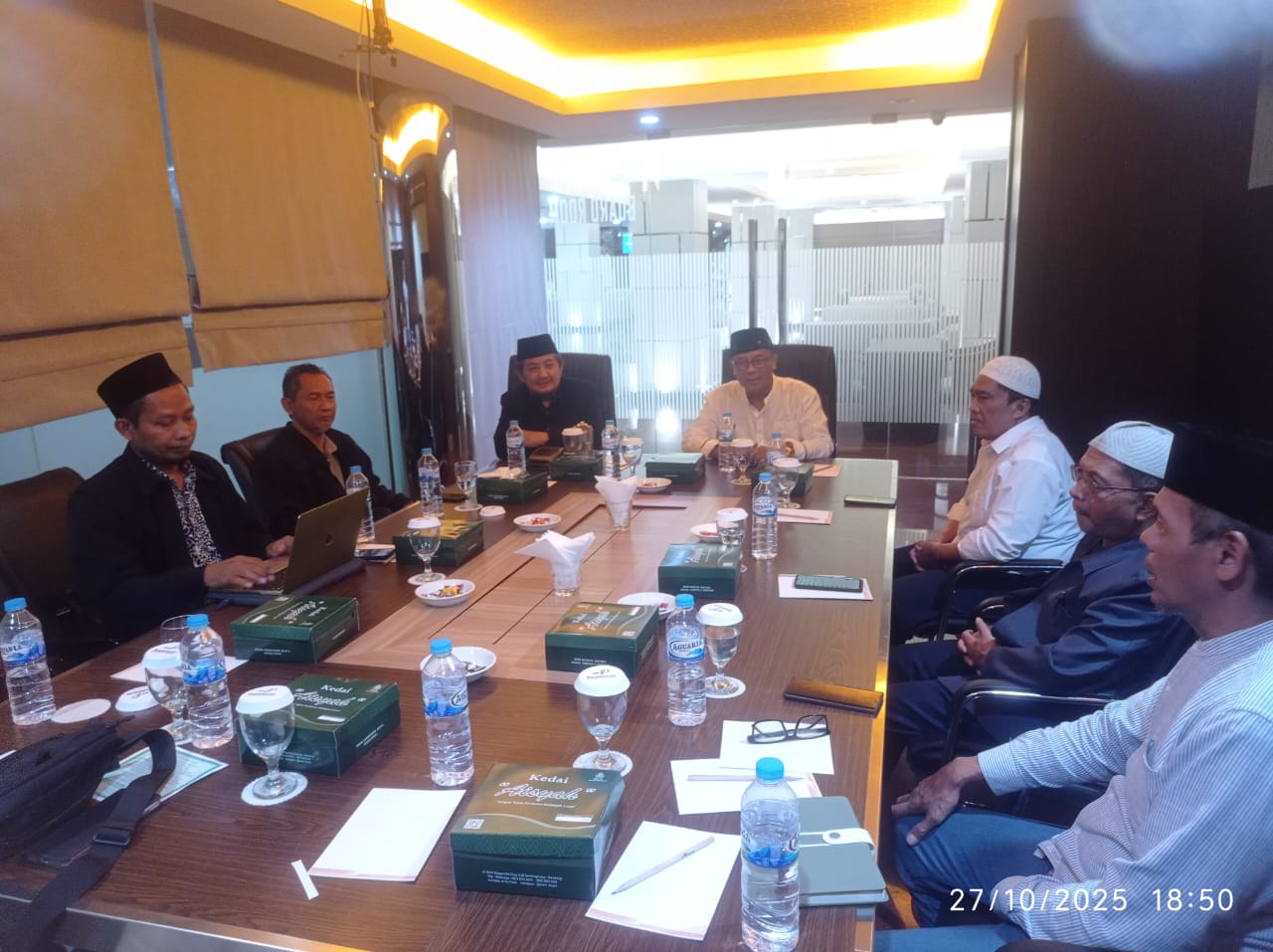 WhatsApp Image 2025-10-27 at 18.52.08